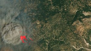https://upload.wikimedia.org/wikipedia/commons/thumb/b/bf/Rhodesislandfire_oli_2023200_lrg.jpg/1024px-Rhodesislandfire_oli_2023200_lrg.jpg