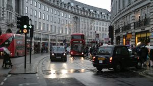 Londonski taksisti tuže Uber za 250 milijuna funti