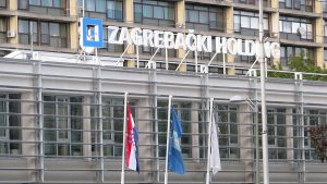 https://commons.wikimedia.org/wiki/File:Zagreba%C4%8Dki_holding_2.jpg