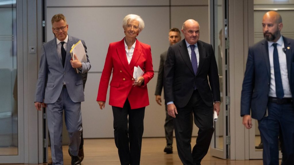 https://www.flickr.com/photos/europeancentralbank/54568027862/in/album-72177720326462138/