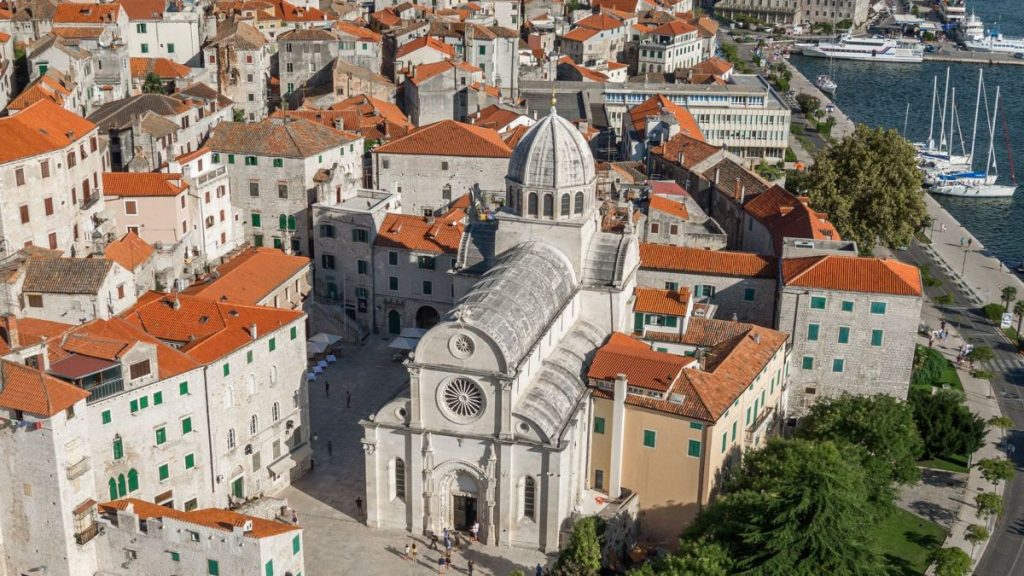 https://www.sibenik-tourism.hr/stranice/unesco-spomenici/7.html