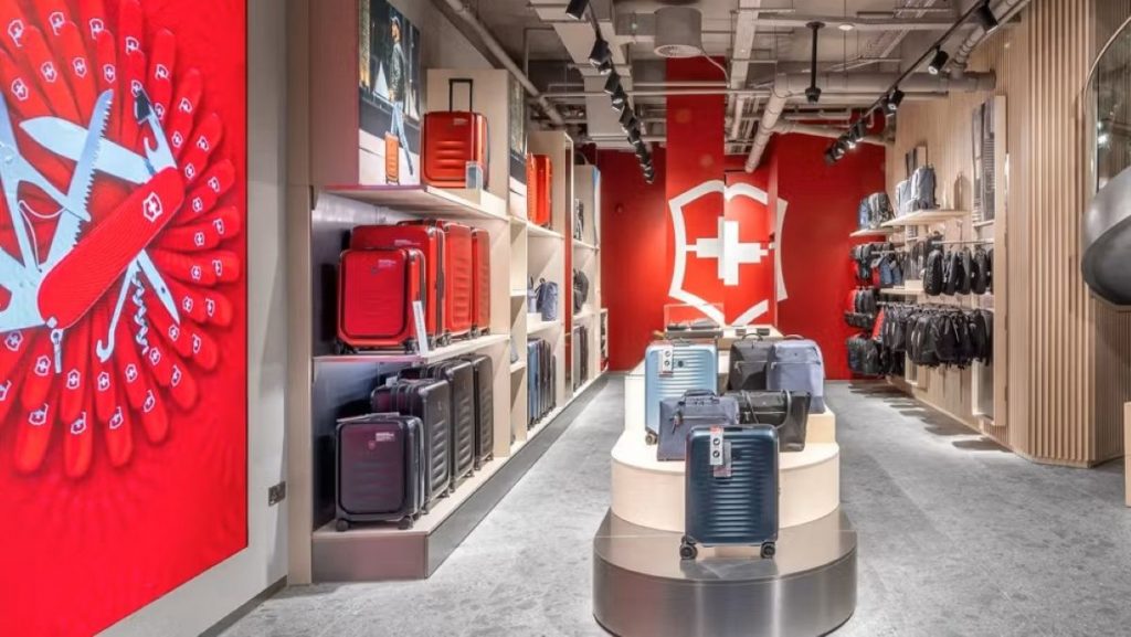 https://www.victorinox.com/en/London-Flagship-Store-Opening/press/press-london-flagship-store-opening/