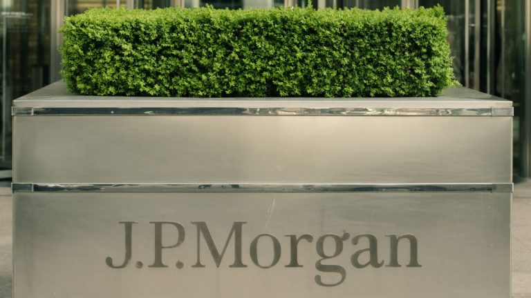 https://www.jpmorgan.com/content/dam/jpm/global/images/JPMorgan_Logo_London.jpg