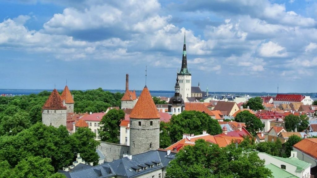 https://en.wikipedia.org/wiki/Tallinn#/media/File:Old_Town_of_Tallinn,_Tallinn,_Estonia_-_panoramio_(58_cropped).jpg