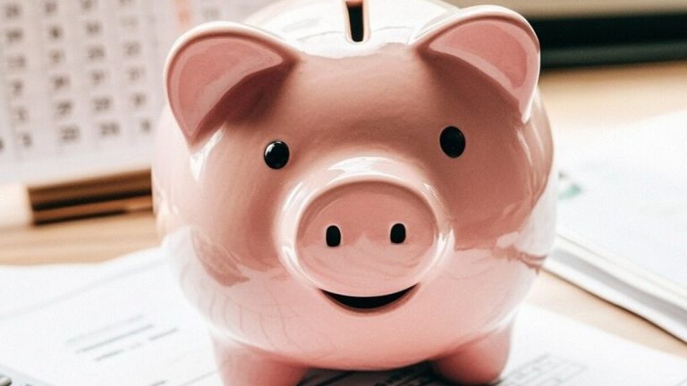 Financijsko znanje na visini, “padamo” na štednji i dugoročnom planiranju