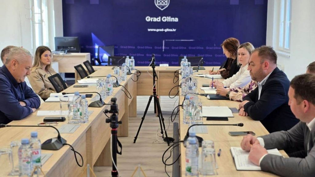 Hina/Nikola Blažeković