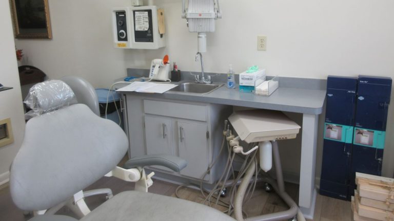 Dentalni turizam i estetski zahvati potiču rast privatnih ordinacija
