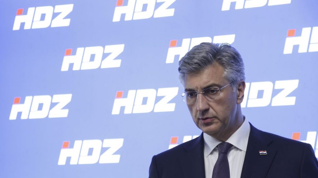 Hina/Admir Buljubašić