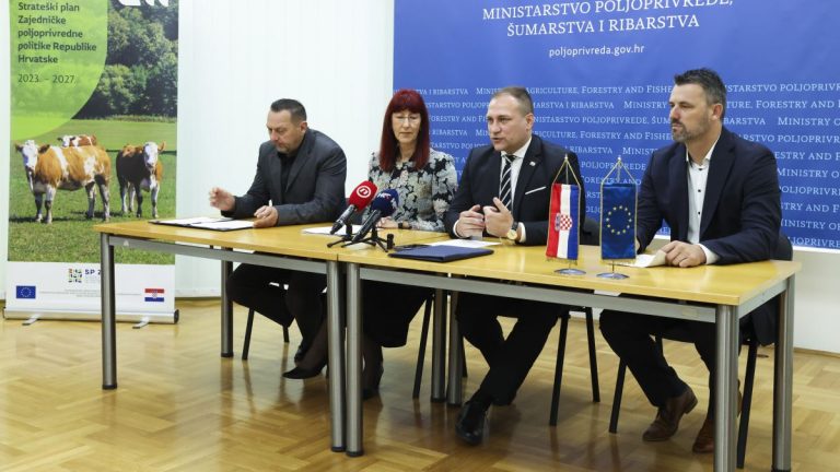 Hina/Lana Slivar Dominić