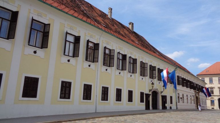 Država ponovno najpoželjniji poslodavac: Sigurnost postala dio plaće