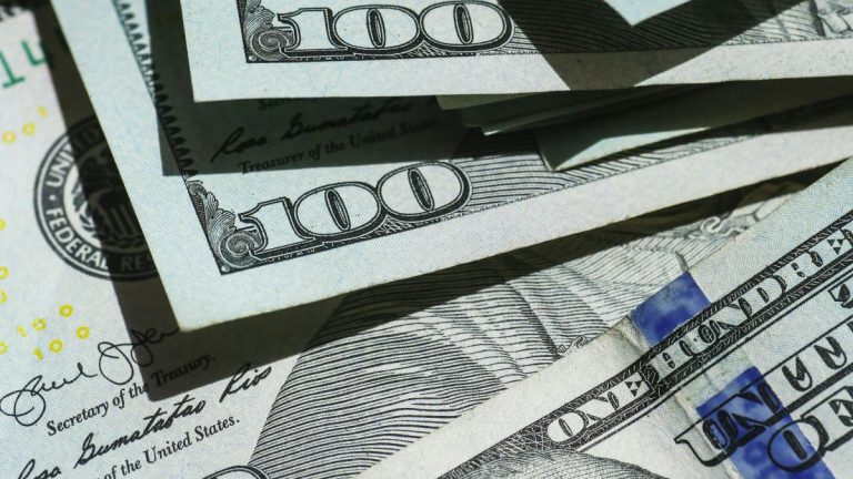 američki dolar
