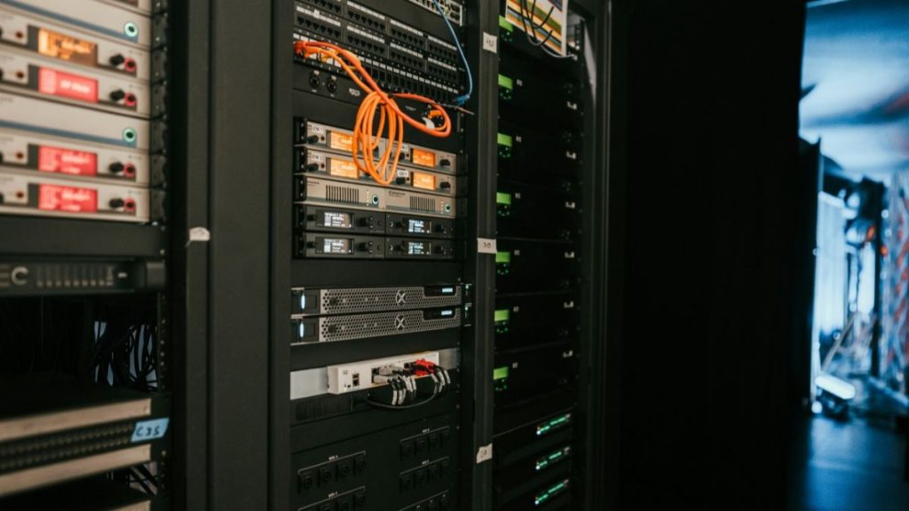 Server