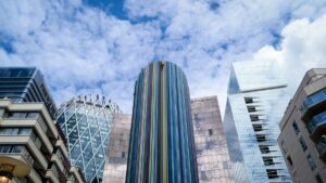 Poslovni neboderi u pariškoj financijskoj četvrti La Défense. Foto: Livia Miron / Unsplash