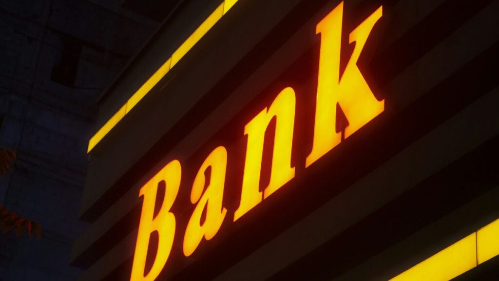 Banka, Ilustracija: Pouria/Unsplash